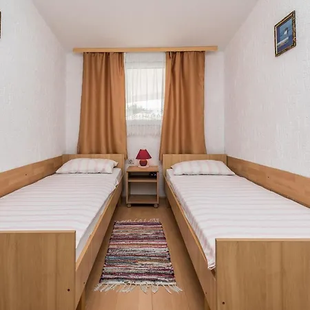 Bubanovic Apartmán Vir